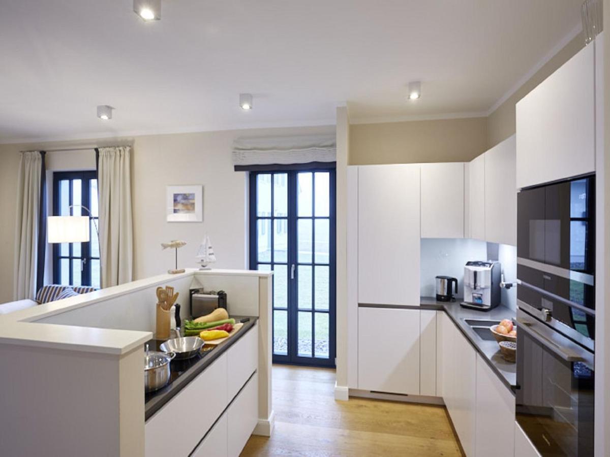 Reetland Am Meer - Luxus Reetdachvilla Mit 3 Schlafzimmern, Sauna Und Kamin F15 ดรันส์เคอ ภายนอก รูปภาพ